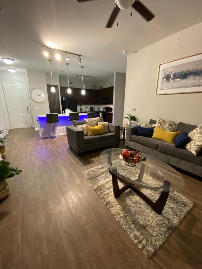 Walk To Nrg-City View Balcony- Free Parking-2Bdrm Near Nrg-Med Center-Galleria-Downtown Хюстън Екстериор снимка